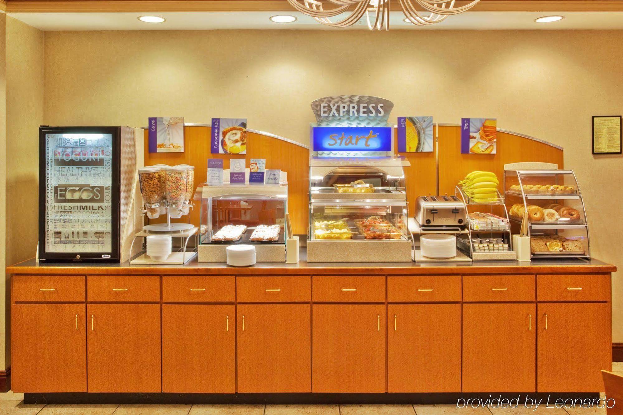Holiday Inn Express & Suites Atlanta Perimeter Mall Hotel By Ihg Sandy Springs Étterem fotó