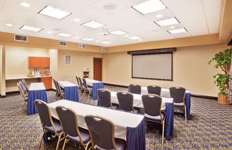 Holiday Inn Express & Suites Atlanta Perimeter Mall Hotel By Ihg Sandy Springs Kültér fotó